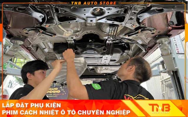 Có nên phủ gầm xe ô tô không? 