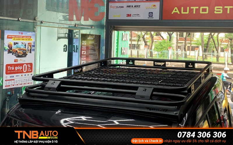 Giá nóc (baga nóc) VF3 27 Giá nóc hay còn gọi là baga nóc VF3 thiết kế bởi những thanh ngang lắp trên nóc xe giúp tối ưu không gian chở đồ của xe