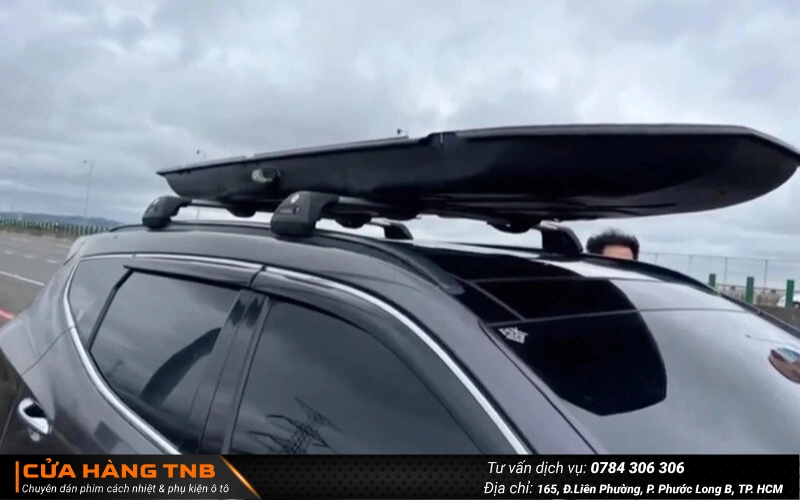 Lưu ý khi gắn giá nóc xe ô tô để tránh bị xử phạt