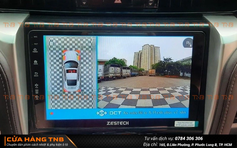 Camera 360 độ giúp hạn chế điểm mù cho xe Toyota Fortuner