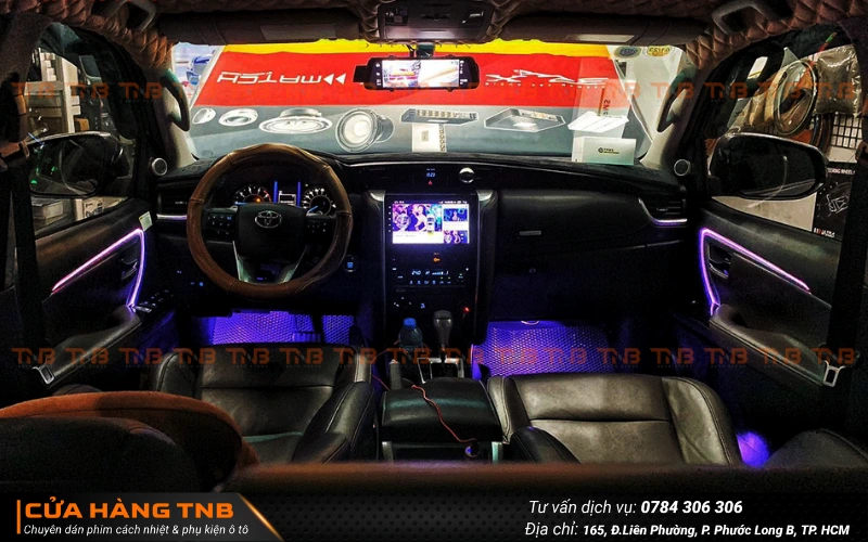 Đèn led nội thất xe Toyota Fortuner