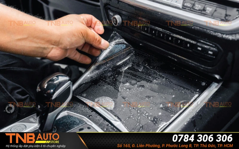 Dán PPF nội thất BMW 320i  Chống xước, phai màu hiệu quả 4 Những lưu ý trước khi dán PPF nội thất BMW 320