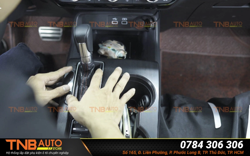 Dán PPF nội thất Mazda 6 chống trầy xước, bạc màu 5 Những lưu ý quan trọng để lựa chọn được PPF Mazda 6 chất lượng