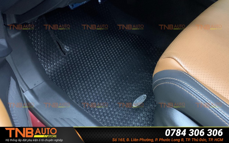 Top các phụ kiện cho Vinfast Limo Green giá tốt 2025 15 Thảm lót sàn cao su hoặc 5D cho sàn xe Vinfast Limo Green giúp bảo vệ sàn, chống thấm nước và dễ dàng vệ sinh