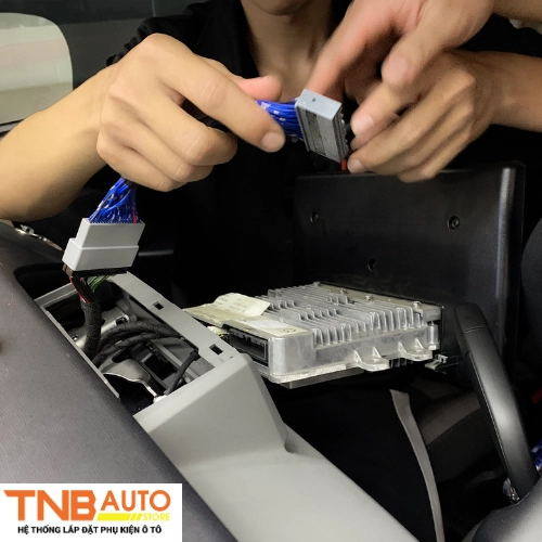 Màn hình HUD Vinfast VF3 rõ nét, bảo hành 12 - 36 tháng, lắp zin 18 Màn hình hiển thị HUD kính lái cho Vinfast VF3 6