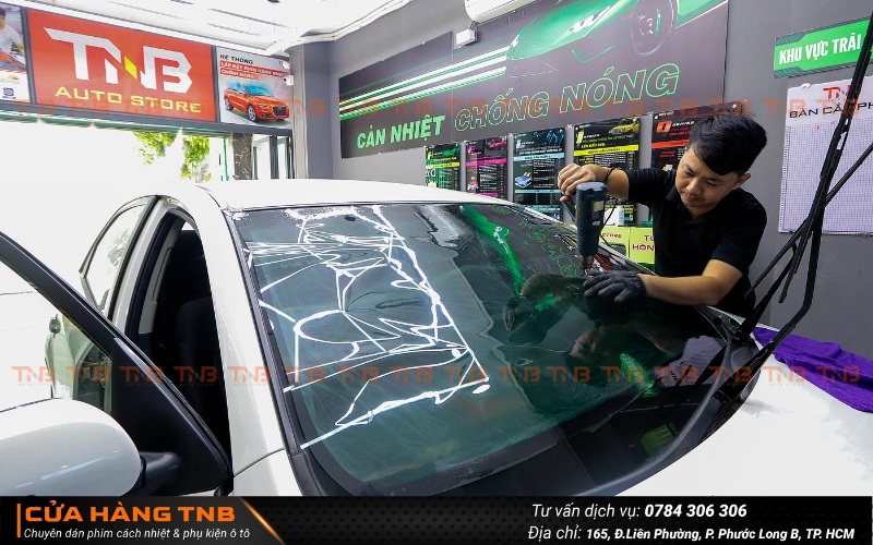 Dán phim cách nhiệt Kia Sonet | Ưu đãi khủng, góp 0% 14 TNB Auto - Địa chỉ dán phim cách nhiệt Kia Sonet uy tín tại Thủ Đức, TP.HCM và các khu vực lân cận