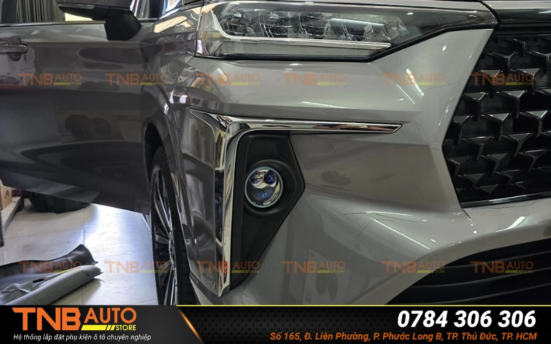 Độ bi gầm Toyota Veloz: Giải pháp tăng sáng hiệu quả 7 Hệ thống lắp đặt phụ kiện TNB Auto Store là nơi độ đèn bi gầm cho Toyota Veloz chuyên nghiệp