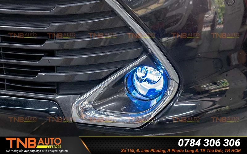 Độ bi gầm Toyota Camry: Cải thiện tầm nhìn khi đi đêm 8 Việc nâng cấp hệ thống đèn bi gầm cho Toyota Camry mang đến nhiều lợi ích thiết thực