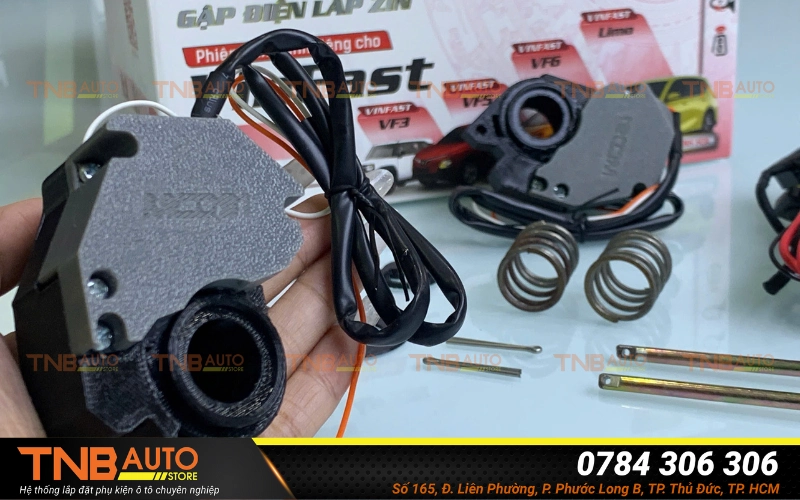 Độ gập gương điện cho VinFast VF5 MCD91 được thiết kế chuyên dụng, sử dụng lại hoàn toàn gương zin nguyên bản của xe
