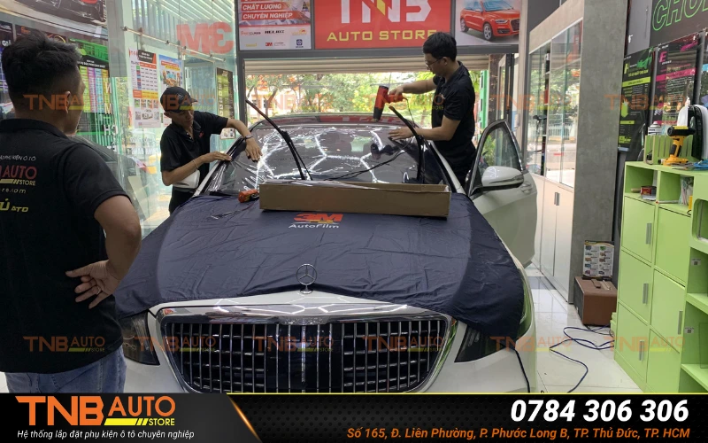 Tổng hợp các gói dán phim cách nhiệt Maybach S450 cao cấp 1 Dán phim cách nhiệt Maybach S450 giúp giảm nhiệt độ trong cabin xe từ 5 – 12 độ C