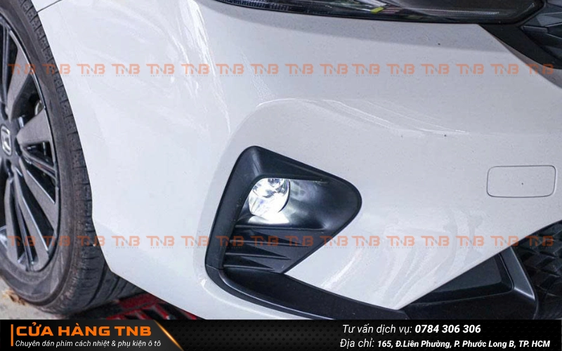 Độ bi gầm Honda Civic chiếu sáng mạnh mẽ, chuẩn kỹ thuật 10 TNB Auto địa chỉ độ bi gầm Honda Civic chính hãng chuẩn sáng, chuẩn kỹ thuật
