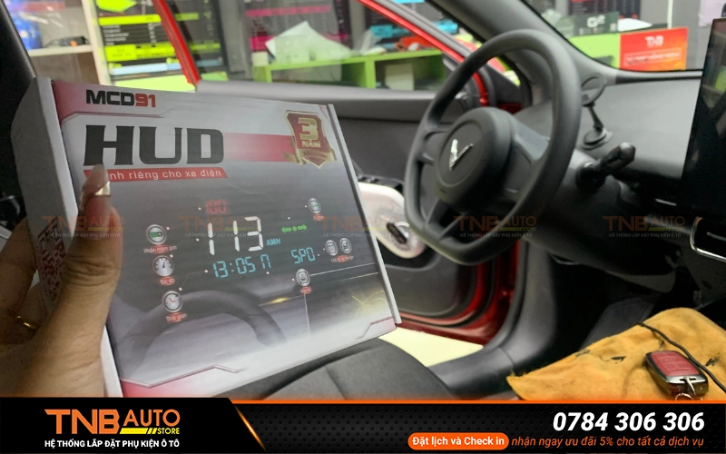 Những tính năng nổi bật của màn hình HUD kính lái Limo Green MCD91