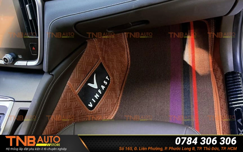 Thảm lót sàn VinFast Limo Green 360 giá rẻ, bền đẹp 15 TNB Auto địa chỉ lắp thảm lót sàn Limo Green 360 uy tín