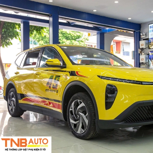 Dán decal xe Vinfast Limo Green thiết kế theo yêu cầu 1