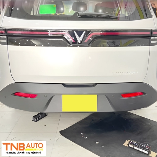 Lắp cảm biến va chạm Vinfast Limo Green trước sau 6 Lắp cảm biến va chạm Vinfast Limo Green trước sau 4