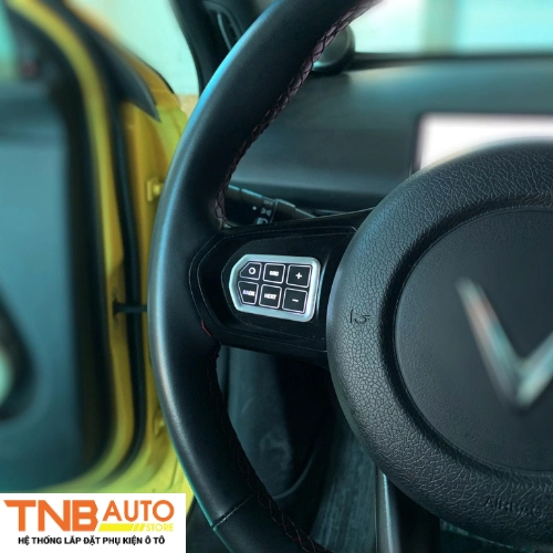 Lắp cụm phím vô lăng Vinfast Limo Green cắm giắc chuẩn zin 8 Lắp cụm phím vô lăng Vinfast Limo Green cắm giắc chuẩn zin 16