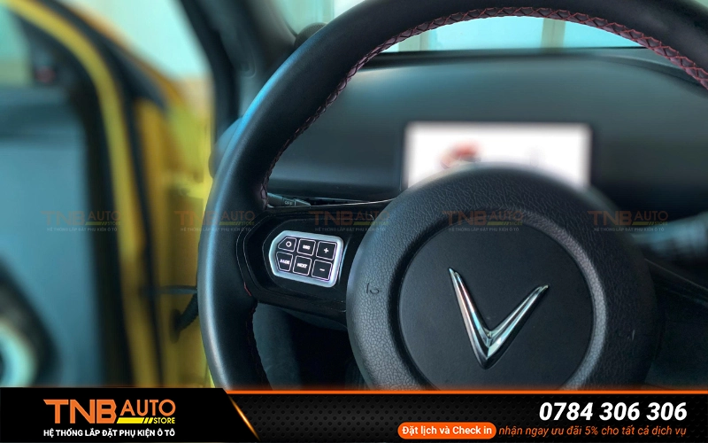 Lắp cụm phím vô lăng Vinfast Limo Green cắm giắc chuẩn zin 15 Quy trình lắp cụm phím vô lăng Limo Green tại TNB Auto