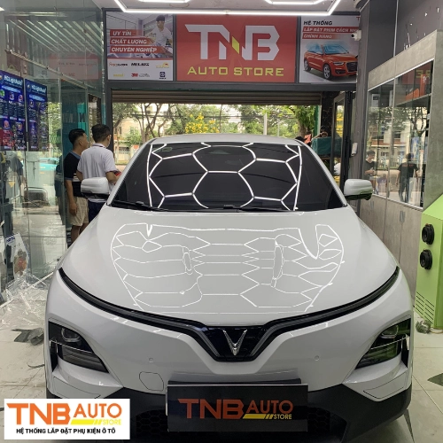 Ngả ghế Vinfast VF6, băng sau rộng, thoải mái hơn 10