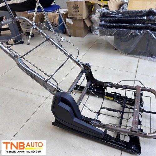 Cơ cấu ghế chỉnh điện Vinfast VF3 TBase 2