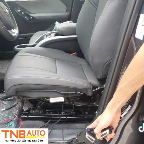 Ghế chỉnh điện Vinfast VF6 6 hướng linh hoạt 7 Ghế chỉnh điện Vinfast VF6S 6 hướng linh hoạt 4