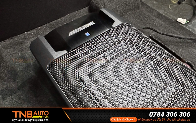 Lợi ích khi lắp loa sub điện Vinfast Limo Green