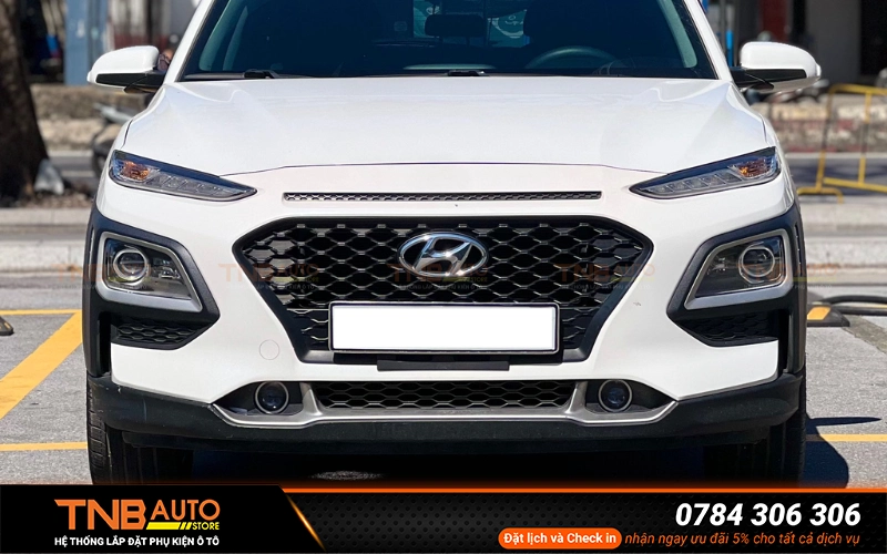 Đèn bi gầm Hyundai Kona giúp cải thiện khả năng chiếu sáng, tăng tính an toàn khi di chuyển ban đêm