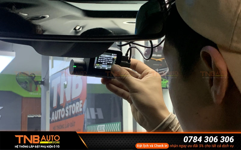 Camera hành trình Vinfast VF6 ghi hình sắc nét | Chính hãng 18 Camera hành trình Vinfast VF6 giúp ghi hình liên tục toàn bộ quá trình lái xe