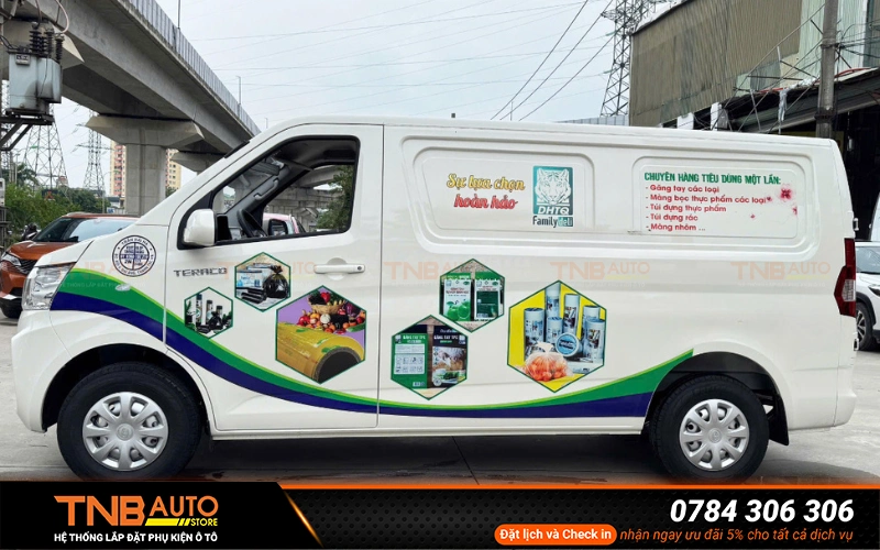 Dán decal Vinfast EC Van thiết kế riêng cực độc đáo 9 Dán decal cho VinFast EC Van giúp chiếc xe trở nên nổi bật, chuyên nghiệp và góp phần bảo vệ lớp sơn zin, tăng độ nhận diện thương hiệu nếu dùng trong kinh doanh