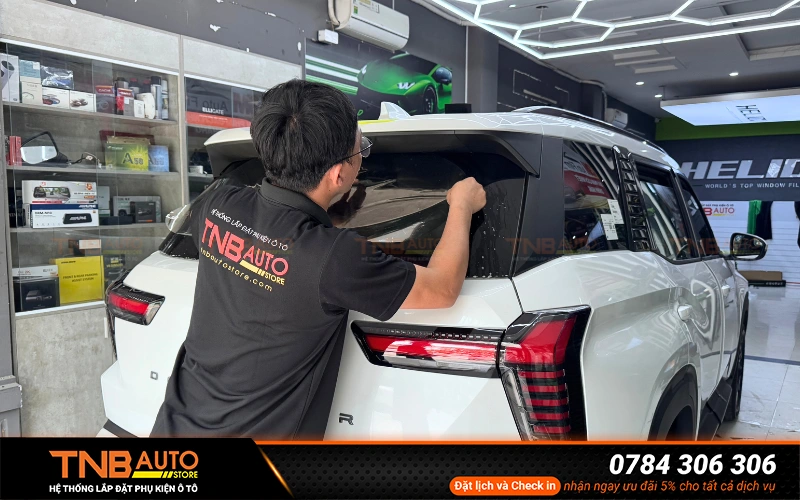 Dán phim cách nhiệt Mitsubishi Destinator chính hãng 4 Các tiêu chí lựa chọn phim cách nhiệt Mitsubishi Destinator mà khách hàng nên biết
