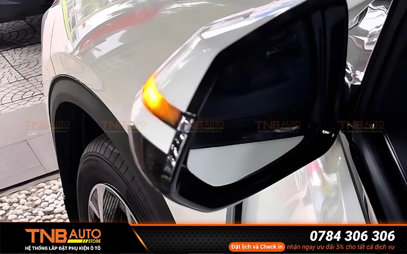 Gập gương điện kèm LED xi nhan THP cho Limo Green 11 Gập gương điện kèm LED xi nhan Limo Green Dsmart được phát triển riêng cho dòng xe này, hướng đến sự đồng bộ, ổn định