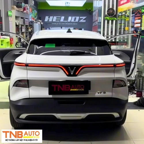 Kích hoạt led cánh chim Vinfast VF6 6