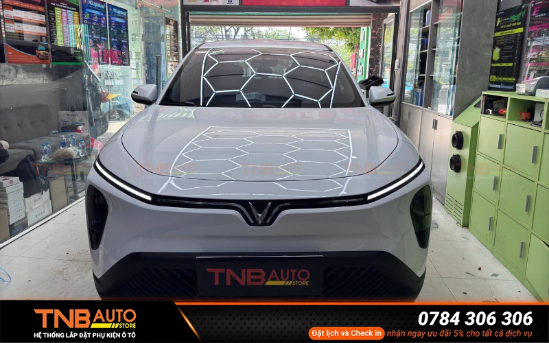 Lợi ích khi thay mặt gương chiếu hậu Vinfast Limo Green 