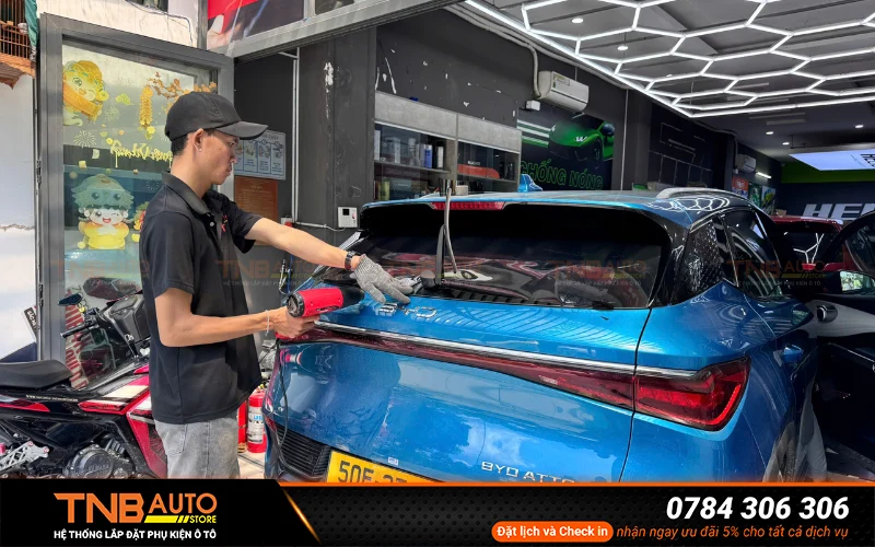 Dán phim cách nhiệt cho BYD Atto 3