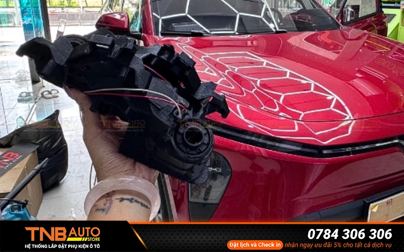 Gập gương điện VinFast Limo Green tích hợp khóa zin