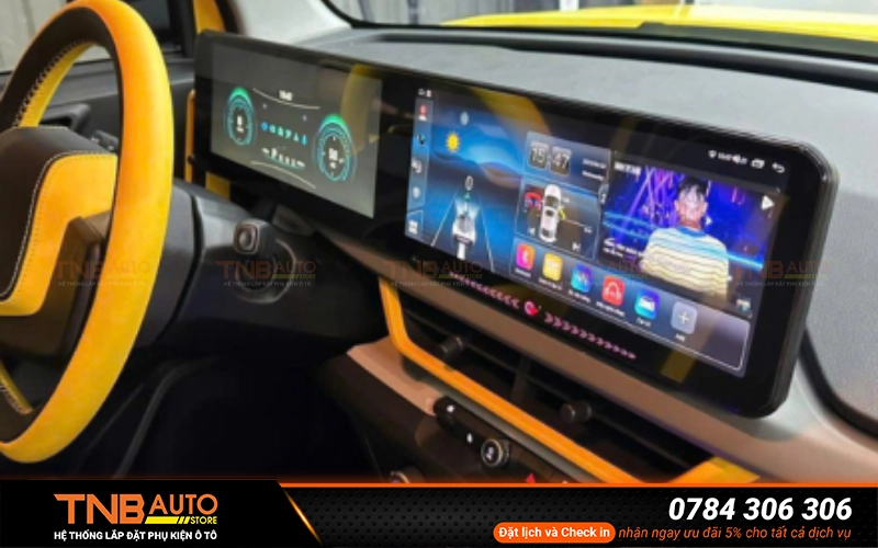 Độ màn hình dài thường cần tháo taplo, đấu điện và can thiệp sâu vào bảng mạch đây là hành vi bị xem là “độ chế ngoài phạm vi kỹ thuật của nhà sản xuất"