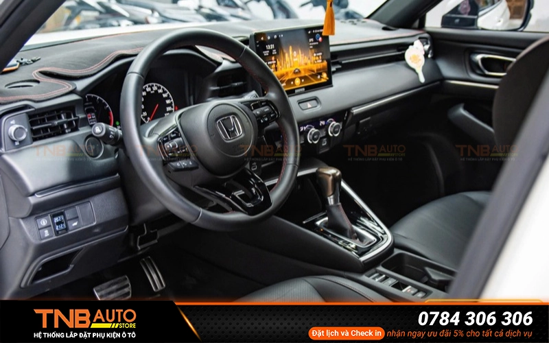 Dán PPF nội thất Honda BRV có thực sự cần thiết? 12 Với các chủ xe Honda BRV muốn giữ cho không gian nội thất luôn như mới tránh trầy xước, có độ bóng sâu ấn tượng thì dán PPF nội thất là lựa chọn phù hợp