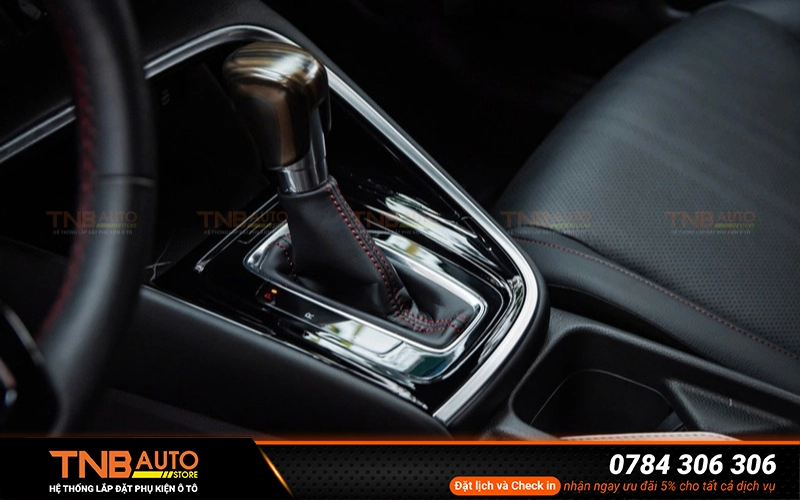 Dán PPF nội thất Honda BRV có thực sự cần thiết? 18 Bề mặt chi tiết nội thất xe Honda BRV có độ bóng sâu ấn tượng sau khi dán PPF nội thất tại Hệ thống TNB Auto