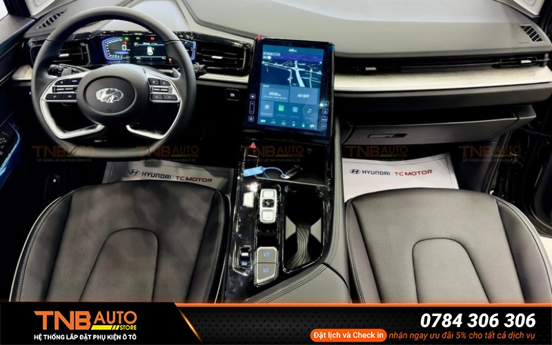 Chủ xe muốn bảo vệ các bề mặt nội thất Hyundai Custin như mới thì nên chọn dán PPF nội thất cho xe 