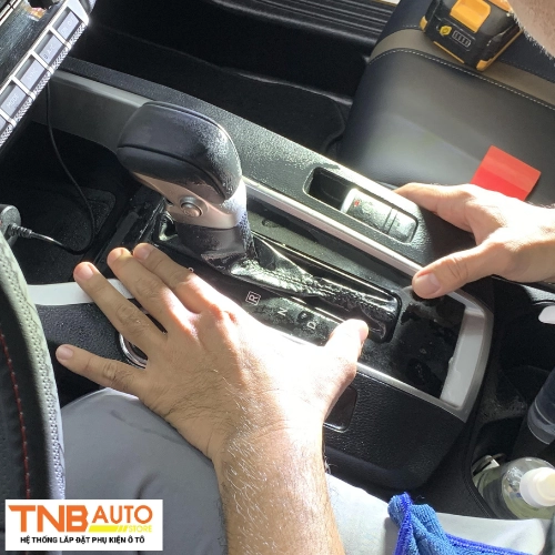 Dán PPF nội thất Mitsubishi Destinator chi tiết giá 6 Dán PPF nội thất Mitsubishi Destinator 6