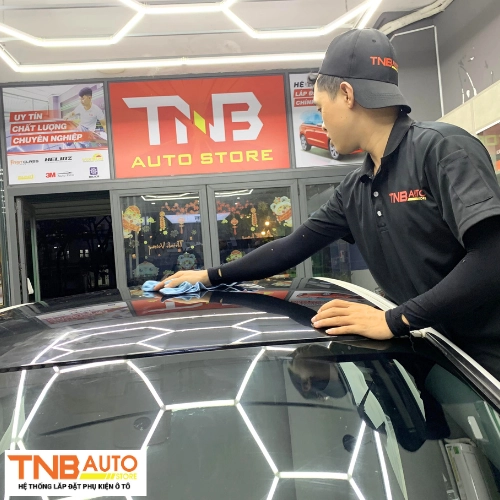 Dán nóc ô tô đen siêu bóng, Decal 3 lớp Panorama Cực đẹp13