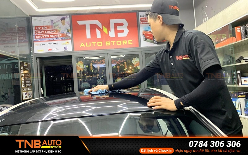 Quy trình dán nóc đen Panorama đạt tiêu chuẩn