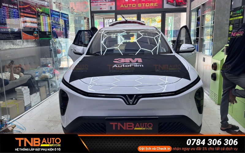 Hệ thống TNB Auto đa chỉ dán phim cách nhiệt 3M chính hãng và uy tín tại Thủ Đức,  TPHCM