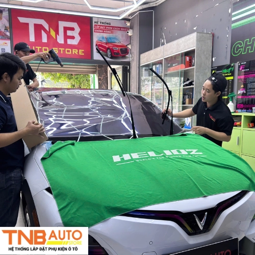 Dán phim cách nhiệt VinFast Nerio Green nên chọn gói nào? 3 Dán phim cách nhiệt VinFast Nerio Green 2