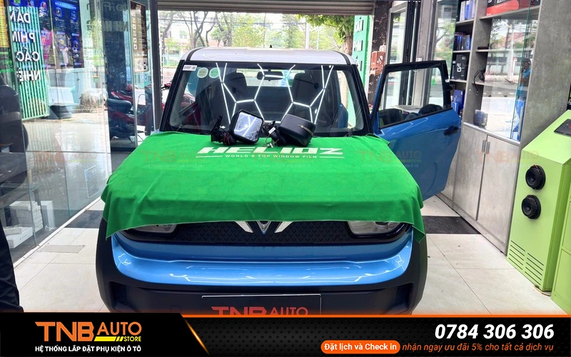 Dán phim cách nhiệt Vinfast VF3 | Tư vấn gói dán giá tốt 37 TNB Auto Store địa chỉ dán phim cách nhiệt Vinfast VF3 tại Thủ Đức TPHCM chính hãng uy tín