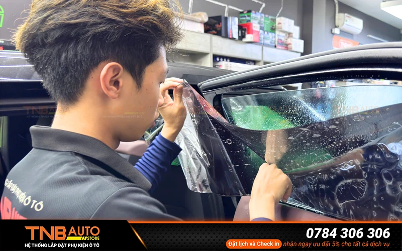 Dán phim cách nhiệt Vinfast VF7 | Chống nóng, bảo vệ xe 20 Các thương hiệu phim cách nhiệt VinFast VF7 chất lượng