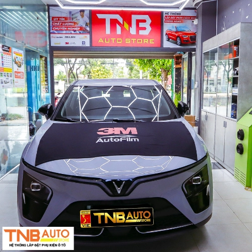 Dán phim cách nhiệt Vinfast VF7 | Chống nóng, bảo vệ xe 1 Dán phim cách nhiệt Vinfast VF7 Chống nóng, bảo vệ xe 5