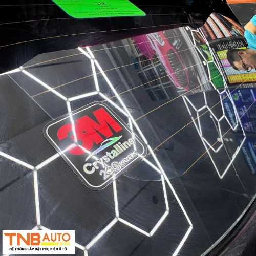 Dán phim cách nhiệt Vinfast VF7 | Chống nóng, bảo vệ xe 6 Dán phim cách nhiệt Vinfast VF7 Chống nóng, bảo vệ xe 9