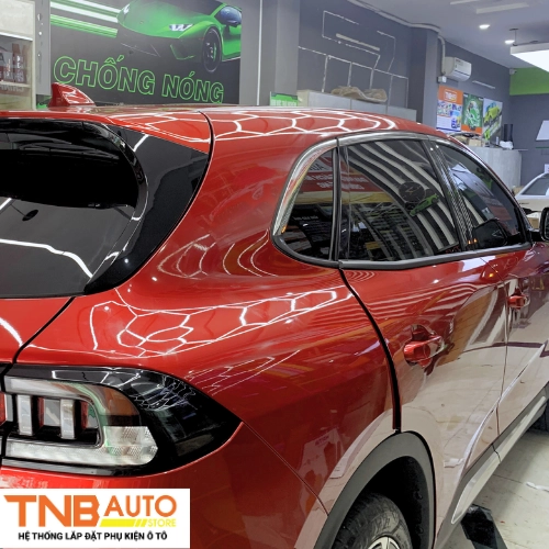 Kinh nghiệm chọn gói dán phim cách nhiệt Vinfast VF8 7 Dán phim cách nhiệt Vinfast VF8 12