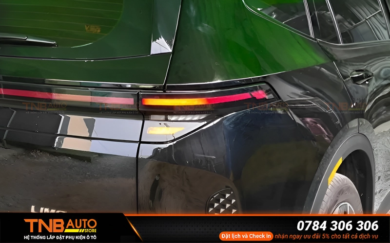 Module/mạch mở rộng xi nhan Vinfast Limo Green an toàn hơn 7 Lắp mạch mở rộng xi nhan giúp ánh sáng xi nhan sau khi nâng cấp sẽ được mở rộng lớn, rõ nét hơn so với hệ thống nguyên bản của xe Vinfast Limo Green