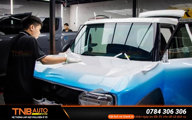 Quy trình dán đổi màu xe VinFast VF3